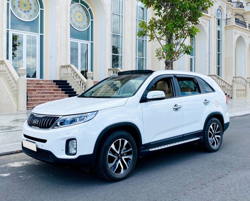 KIA Sorento 2019 - 2.2 Full dầu trắng