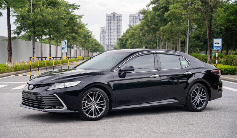 TOYOTA CAMRY 2022