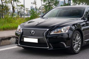 LEXUS LS460L 2015