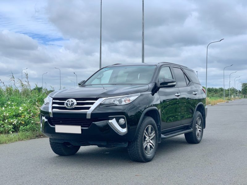 Toyota Fortuner 2017 2.7AT máy Xăng